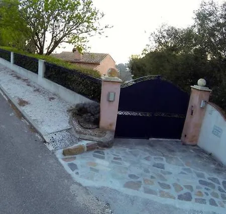 Maison Des Iles Villa